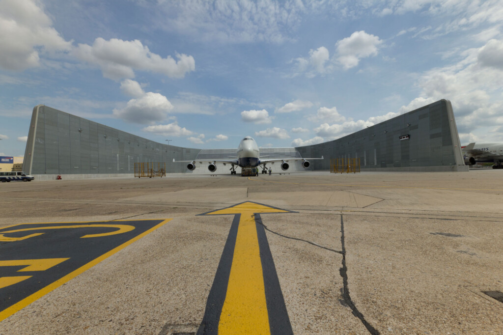 ground run-up enclosure